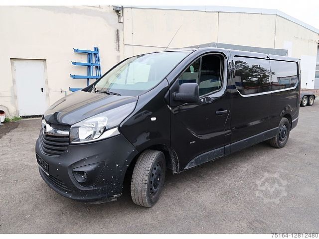 Zárt kocsi Opel Vivaro B