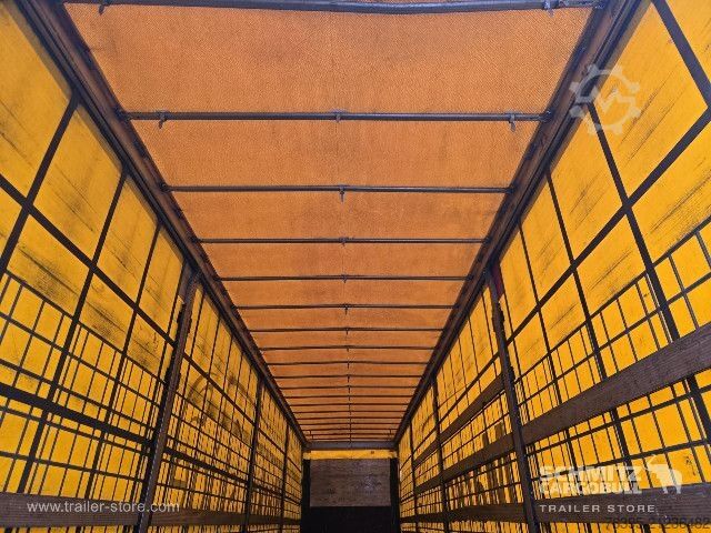 Open semitrailer with tarp Schmitz Cargobull Semitrailer Curtainsider Standard