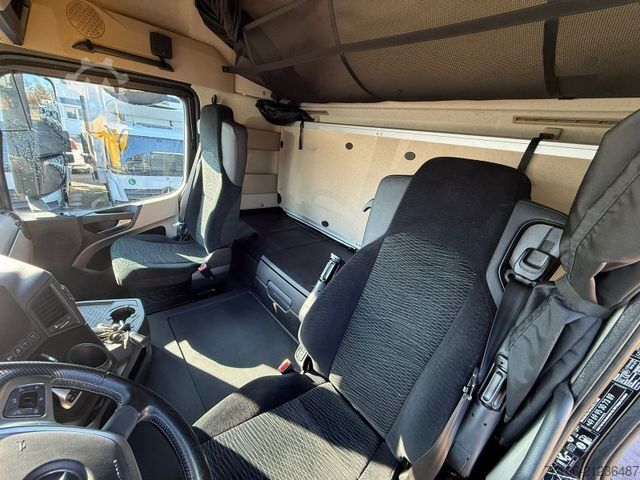 Flaklastbil med kapell MERCEDES-BENZ ACTROS 1835 L STREAMPACE Plane 7,3m LBW *EDSCHA