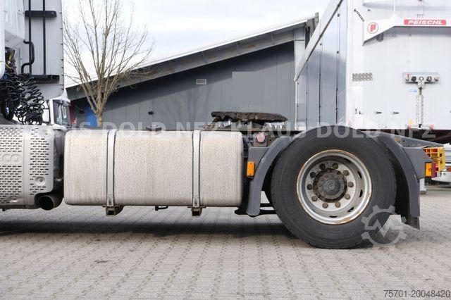 Tractor estándar IVECO Stralis 480 Hi-Way Retarder Navi 2-Tanks Euro 6