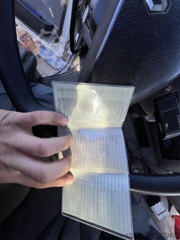 Concrete pump Renault XERAX DM8203DEST05