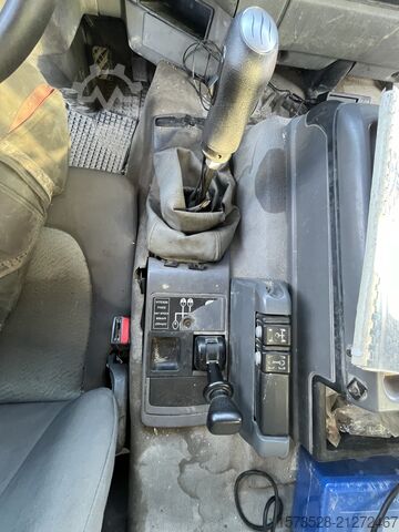 Concrete pump Renault XERAX DM8203DEST05