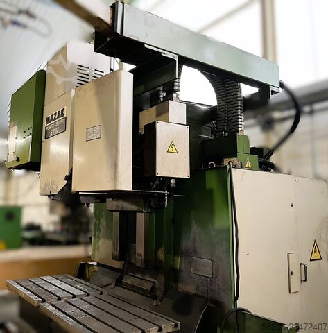 CNC-draai- en freescentrum Mazak SV-12