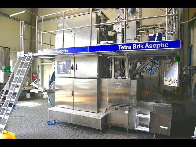 Begagnad Tetra Pak TBA 19 200ML Slim fyllningsmaskin Tetra Pak® TBA 19 V10