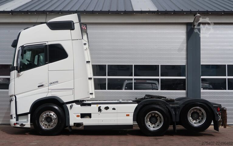 Estándar-SZM Volvo FH 16.750 6X4T/ FULL AIR/ RETARDER/ LIFTING AXLE