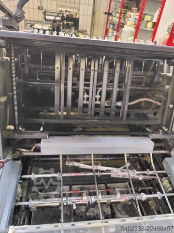 Máquina de tipografia Heidelberg KORD 64
