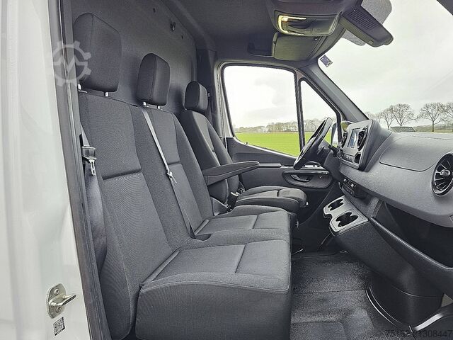 High-roof van MERCEDES-BENZ SPRINTER 315 L3H2 Maxi Automaat!