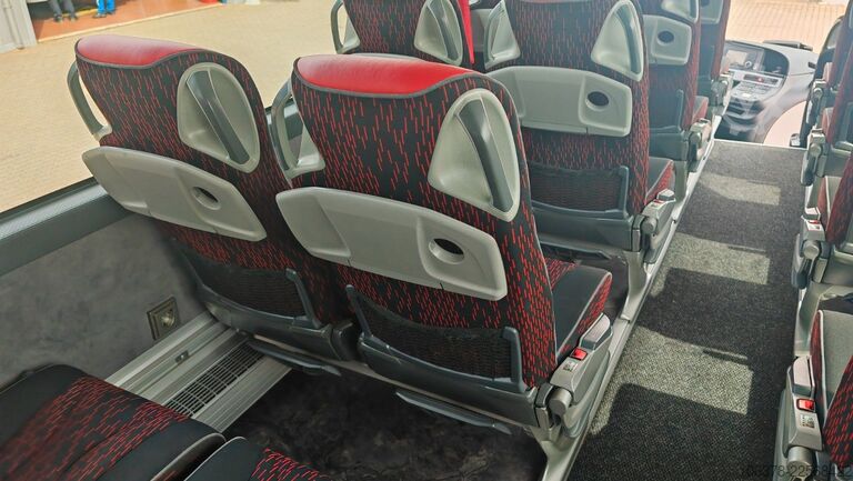Långfärdsbuss SETRA S 516 HD/2