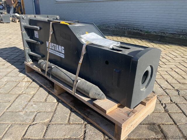 Σφυρί θραύσης Mustang HM 550     2024  Unused
