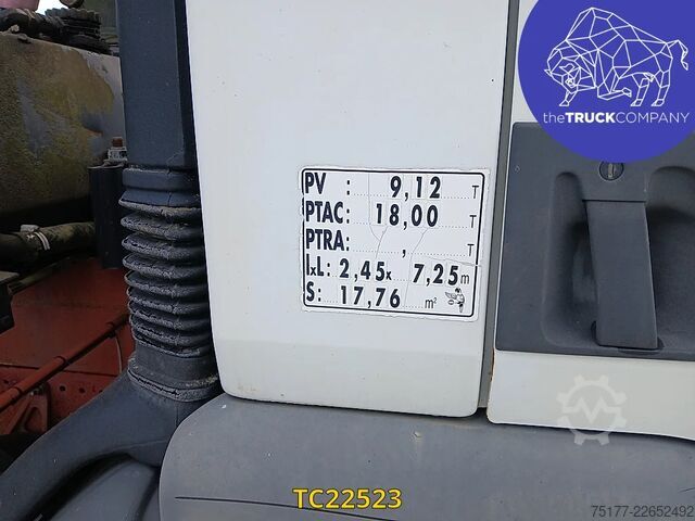 Camion de gunoi Renault Premium 210