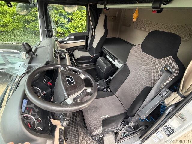 Standard-SZM MAN TGX 18.420 4X2 BLS / MOTOR SCHADE/