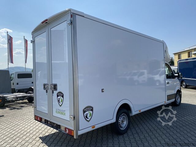 Transporter sa koferom VW Crafter Koffer Portaltüren