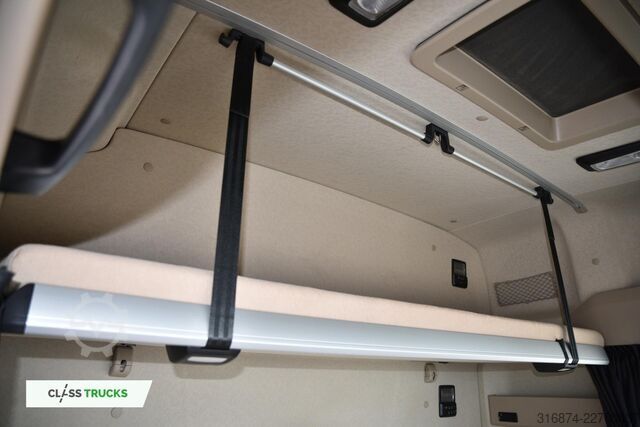 Cap tractor standard MERCEDES-BENZ Actros 5 1845 BigSpace MirrorCam