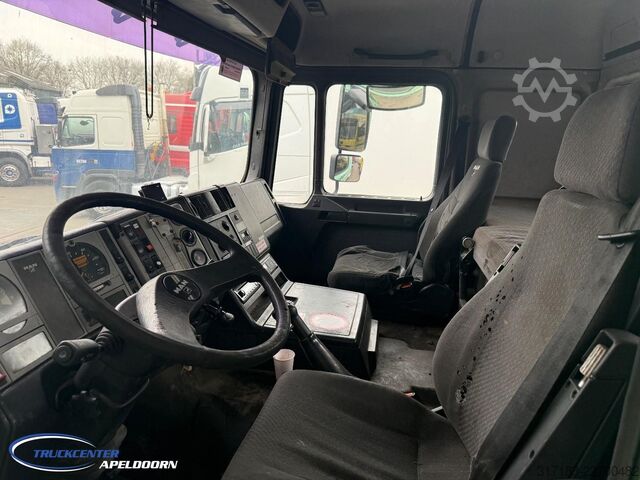  MAN 26.403 6x2 met Stuuras, Handgeschakeld