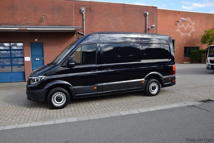 Magas tetős furgon VW Crafter  35 L2H2 AHK 2xSchiebetür Werkstattregale