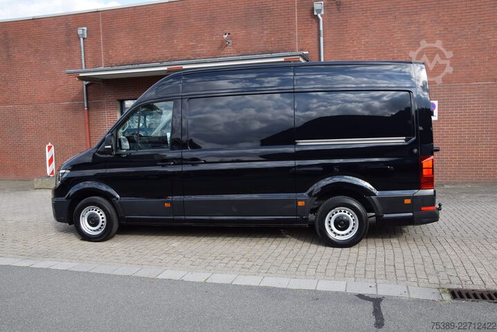 Magas tetős furgon VW Crafter  35 L2H2 AHK 2xSchiebetür Werkstattregale