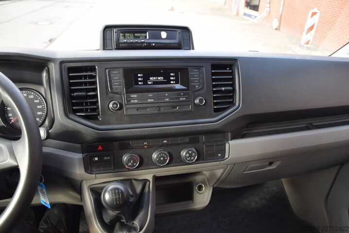 Magas tetős furgon VW Crafter  35 L2H2 AHK 2xSchiebetür Werkstattregale