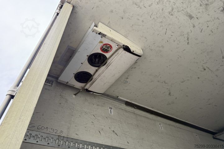 Semi-remorque frigorifique  S 24 Carrier -30 / Swiss-Vehicle