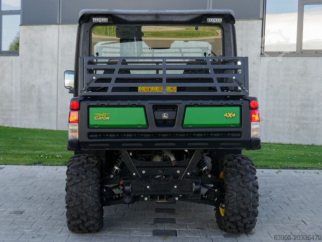 Tractor John Deere Gator XUV865M