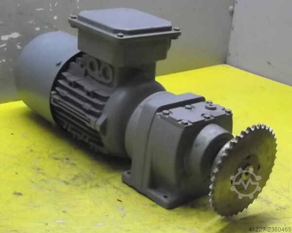 Tandwielmotor 0,37 kW 133 tpm KEB G032ADM71G4B02