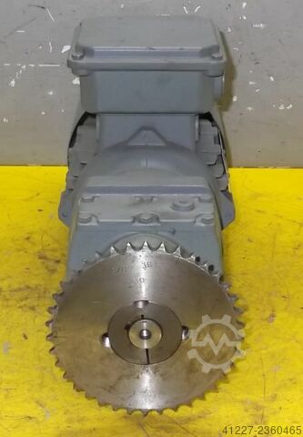 Tandwielmotor 0,37 kW 133 tpm KEB G032ADM71G4B02