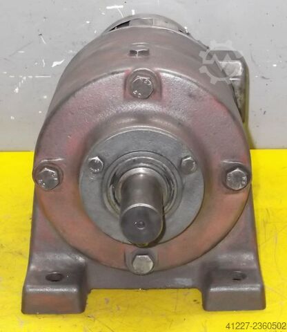 Tandwielmotor 0,37/0,55 kW 20/40 tpm SEW-EURODRIVE R73D234-2