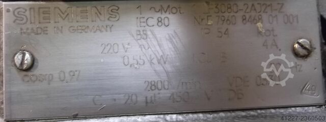 Motor reductor 0,55 kW 125 rpm Siemens 1LF3080-2A521Z