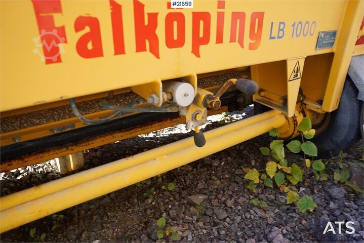 Épandeur de sable Falköping pour camion type LB1000 Falköping sand spreader for truck type LB1000