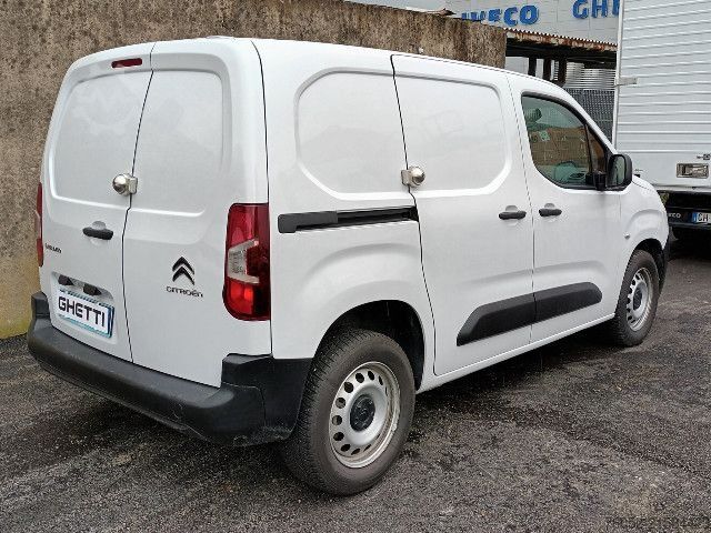 Κλειστό βαν Citroen Mod. Vers.