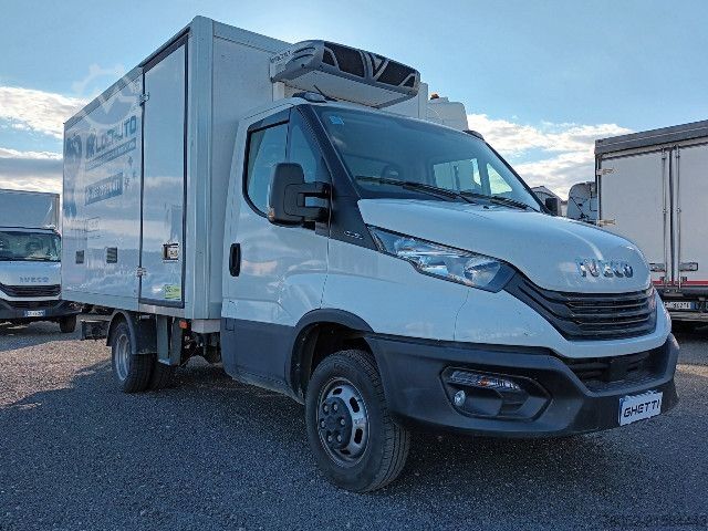 Caminhão frigorífico IVECO 35C16