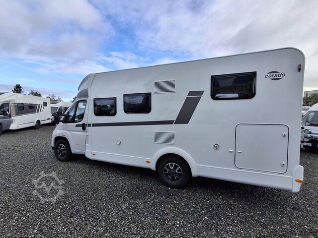 Camper semintegrato CARADO T 338s