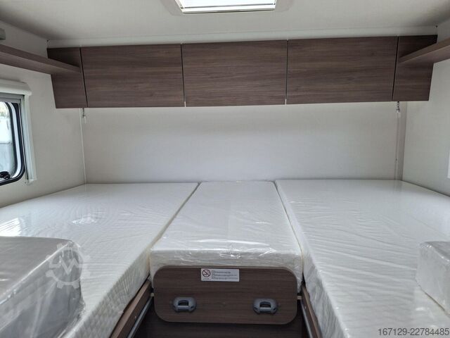 Camper semintegrato CARADO T 338s