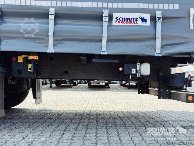 Open oplegger met zeil Schmitz Cargobull Curtainsider Mega Getränke