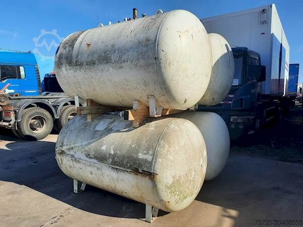 RÉSERVOIR DE GAZ / GPL 2400 LITRES (1060 KG) LPG / GAS GASTANK 2400 LITER (1060 KG)
