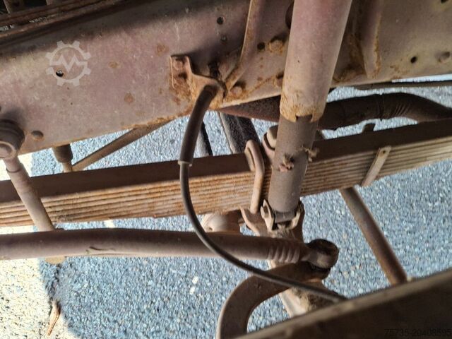 Chassis met cabine MERCEDES-BENZ 1113