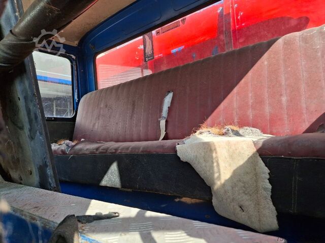 Chassis met cabine MERCEDES-BENZ 1113