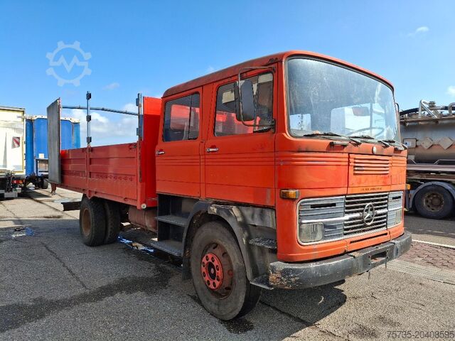 Chassis met cabine MERCEDES-BENZ 1113