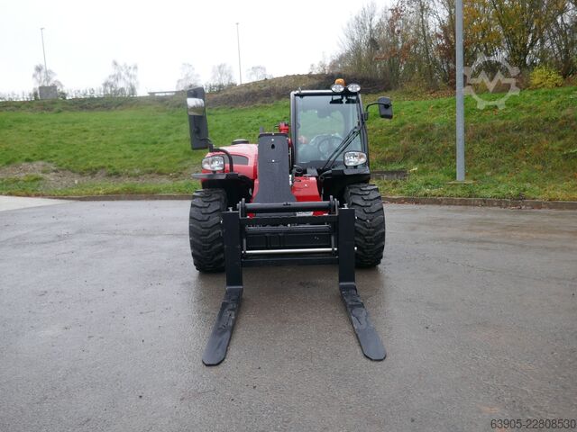 Teleskopický manipulátor Manitou MT 625