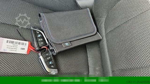 Minibus BMW 320 d Touring 320 d xDrive PDC NAVIGATION