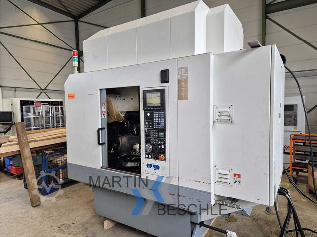 Verticale bewerkingscentrum MÜGA S 3030