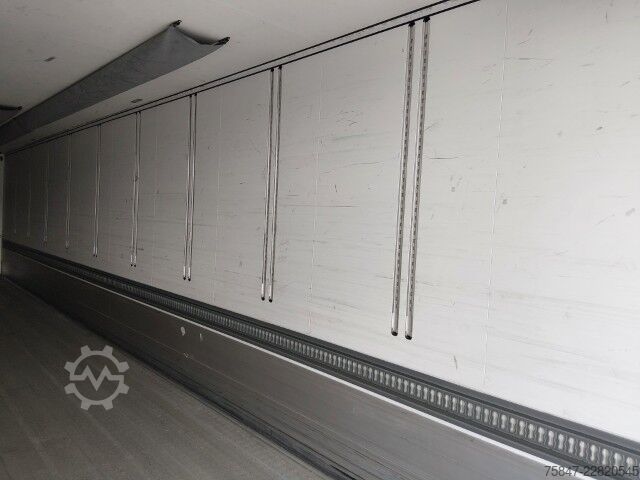 Kühlauflieger Schmitz Cargobull SKO 24/L V7 Doppelstock Blumenbreite