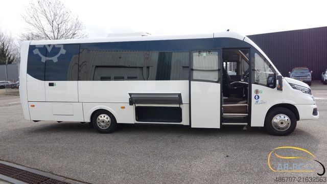 Autokar IVECO Rosero First 31 Sitze EURO 6