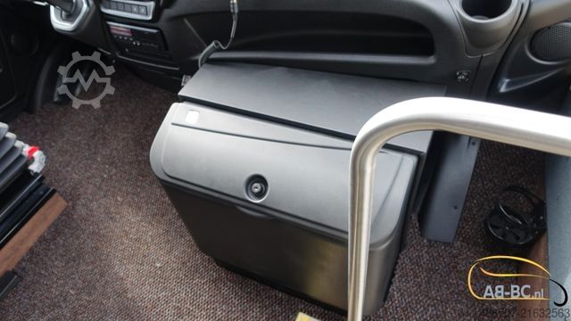 Autokar IVECO Rosero First 31 Sitze EURO 6