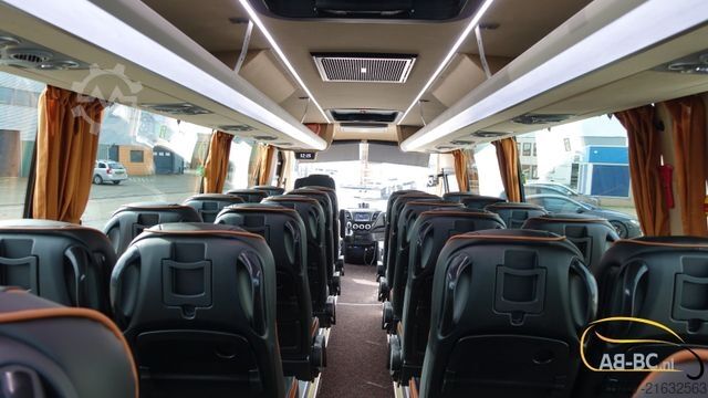 Autokar IVECO Rosero First 31 Sitze EURO 6
