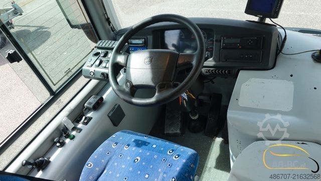 Autobus VOLVO UNVI SIGHTSEEING 65 Sitze EURO 5 (2 Stuck)