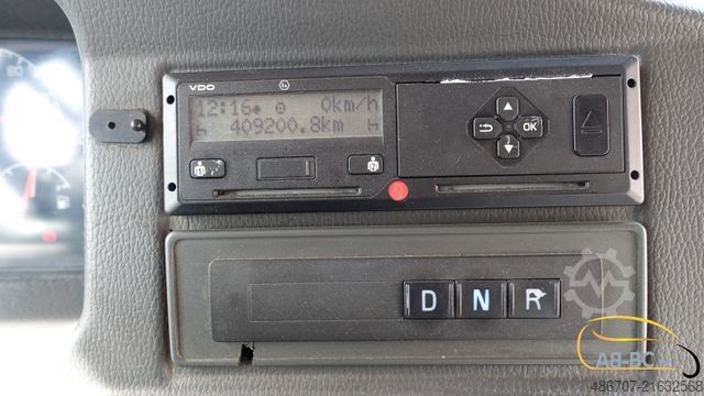 Autobus VOLVO UNVI SIGHTSEEING 65 Sitze EURO 5 (2 Stuck)