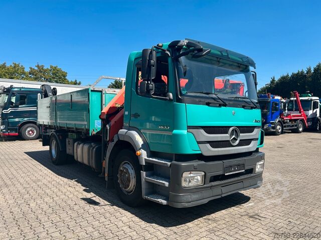 Camion-benne tricar MERCEDES-BENZ 1833 Axor  3Skipper + PK 12002 Kran 4x2