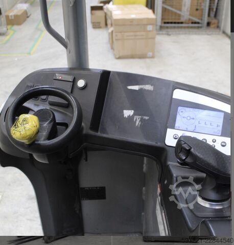 Reach trucks Still FM-X14 Li-Ion
