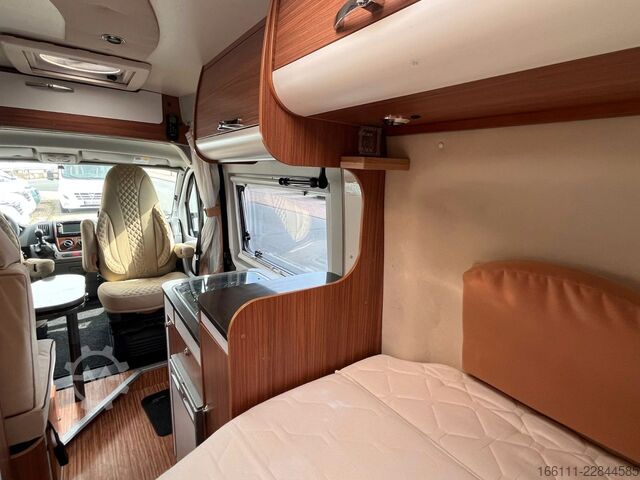 Autocamper ADRIA Twin Active - Festbett - Klima - Solar - Markise