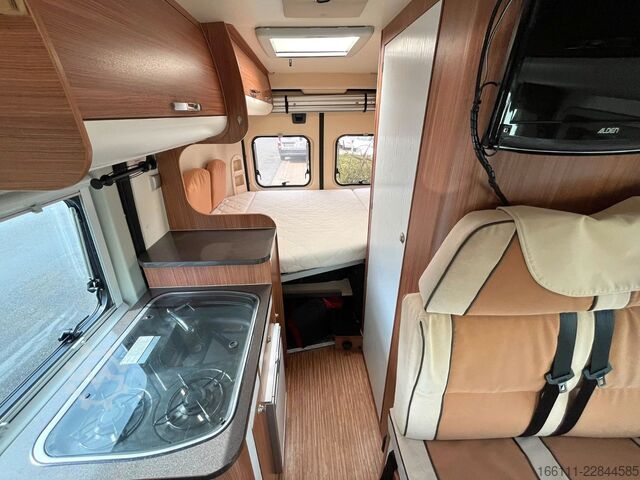 Autocamper ADRIA Twin Active - Festbett - Klima - Solar - Markise